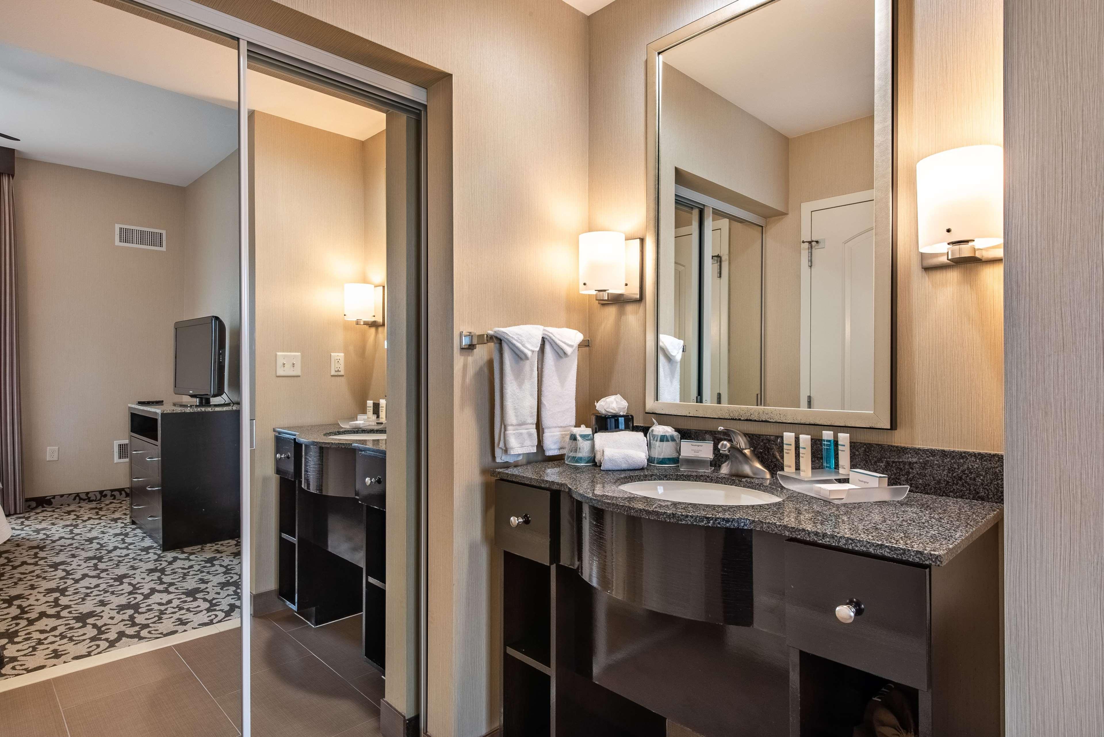 Homewood Suites By Hilton Oxnard/Camarillo Buitenkant foto