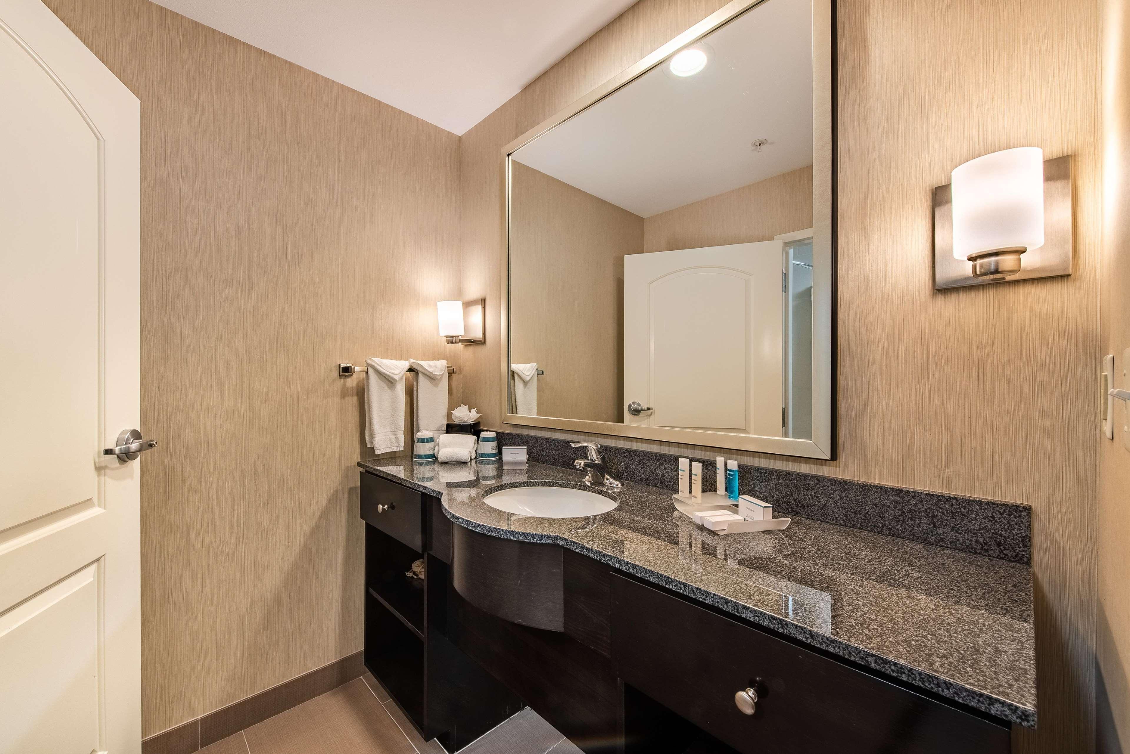 Homewood Suites By Hilton Oxnard/Camarillo Buitenkant foto