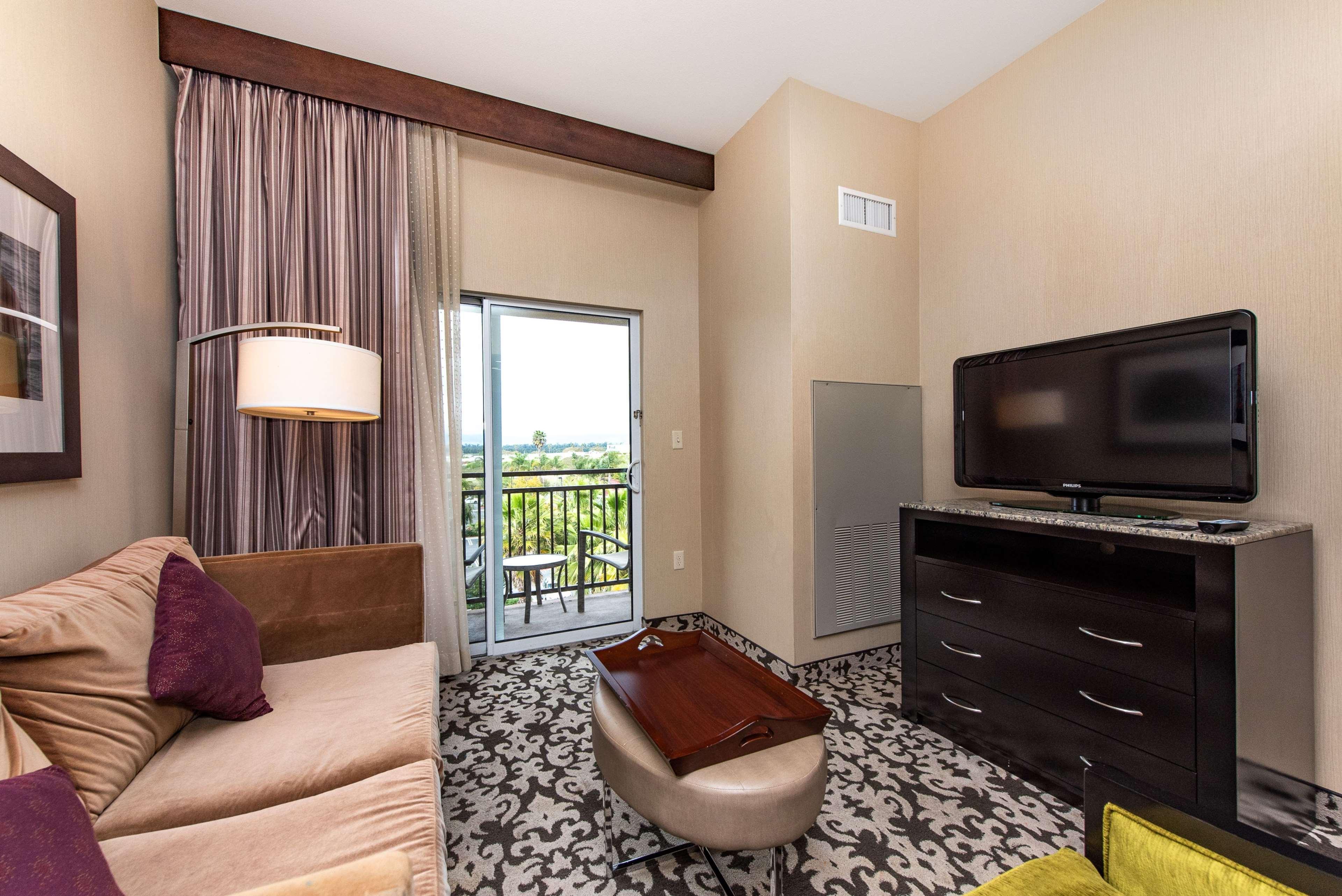 Homewood Suites By Hilton Oxnard/Camarillo Buitenkant foto