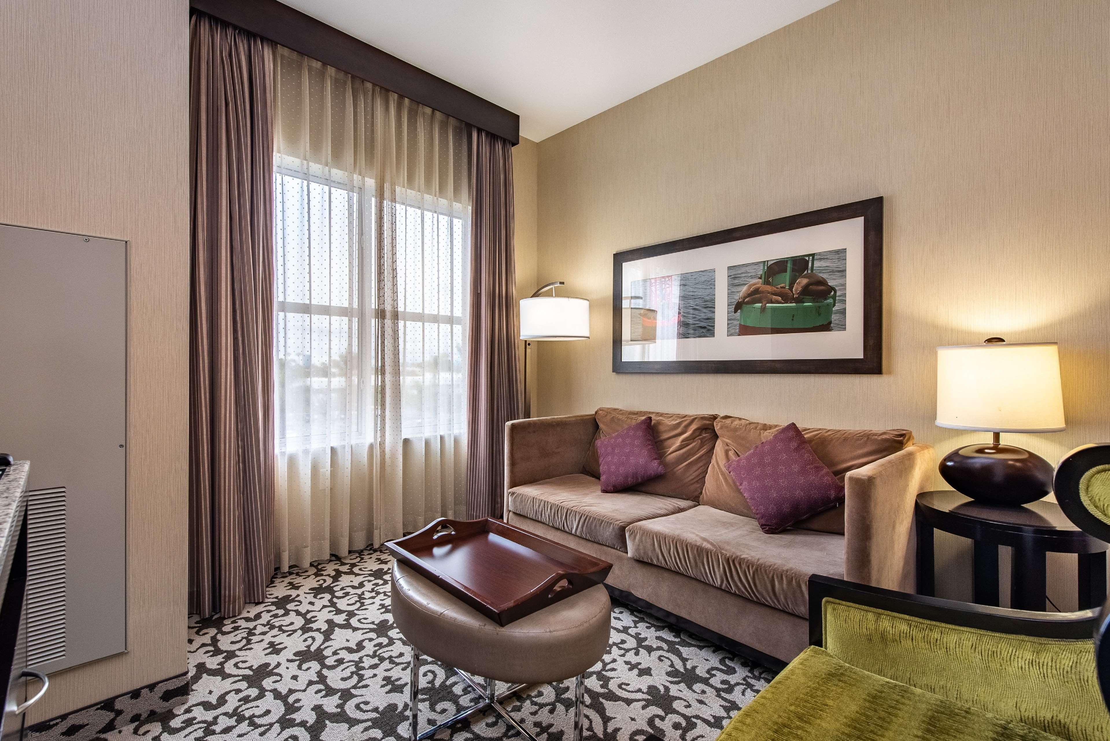Homewood Suites By Hilton Oxnard/Camarillo Buitenkant foto